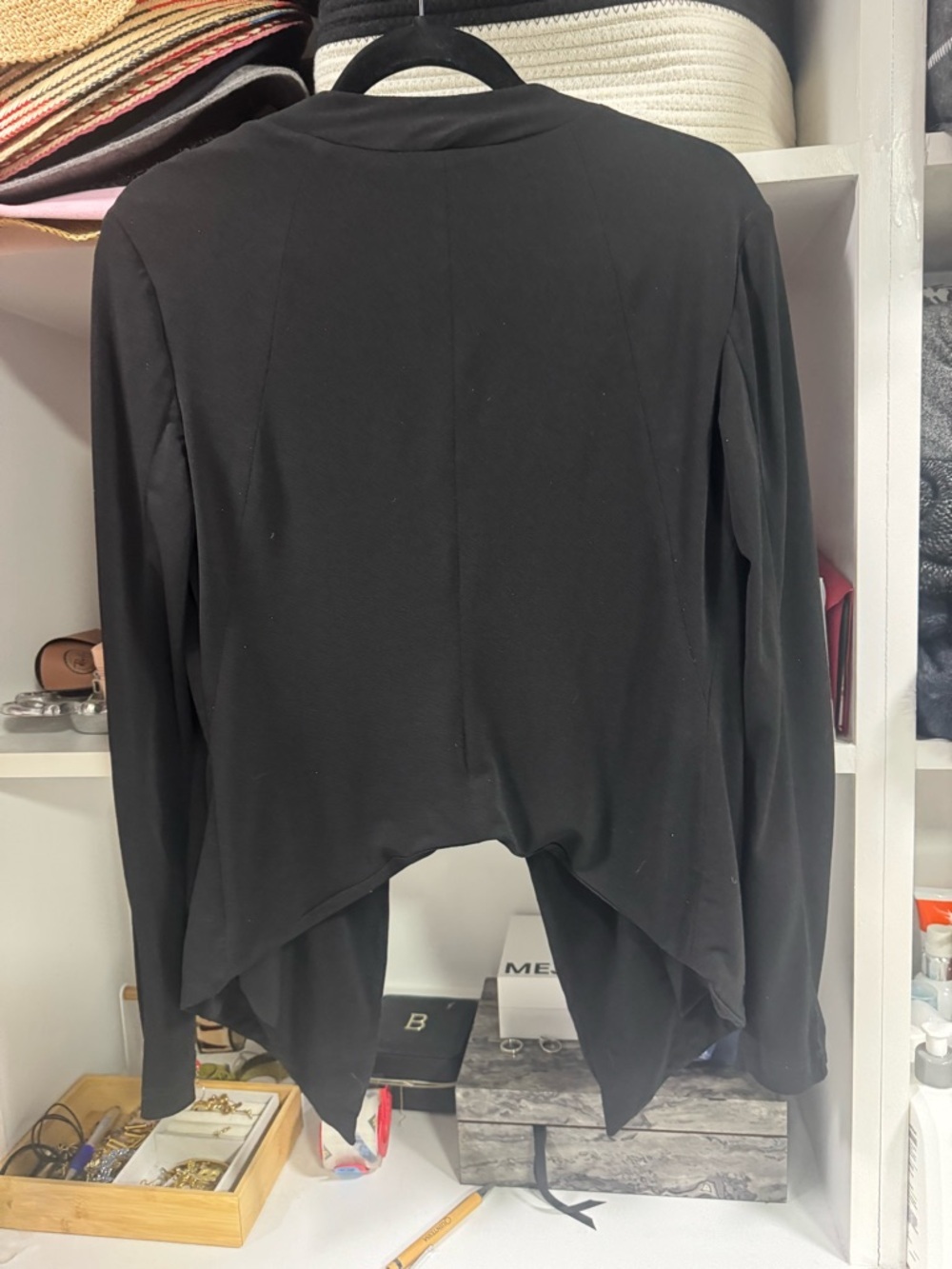 Gianni Bini Black Embroidered Floral Blazer Open Front Chic Jacket M - Picture 3 of 3